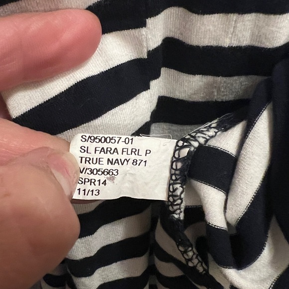 Banana Republic Pleated French Striped Knit Sleeveless Top, True Navy, Size XL - Picture 7 of 7